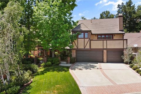 A home in North Tustin