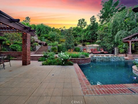 A home in North Tustin