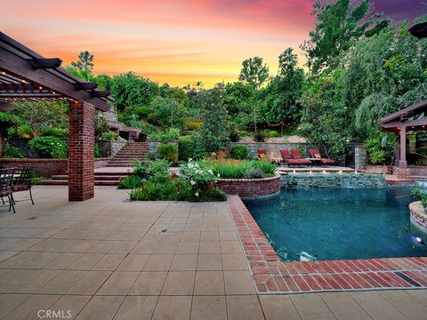 A home in North Tustin