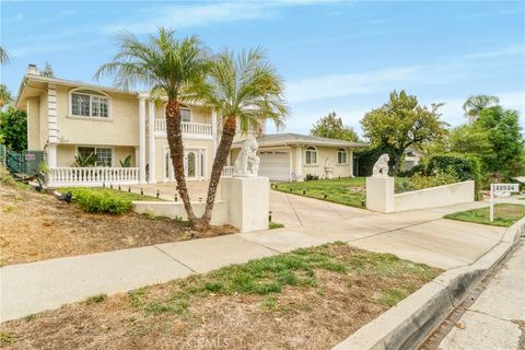 A home in Calabasas