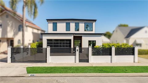 A home in Sherman Oaks