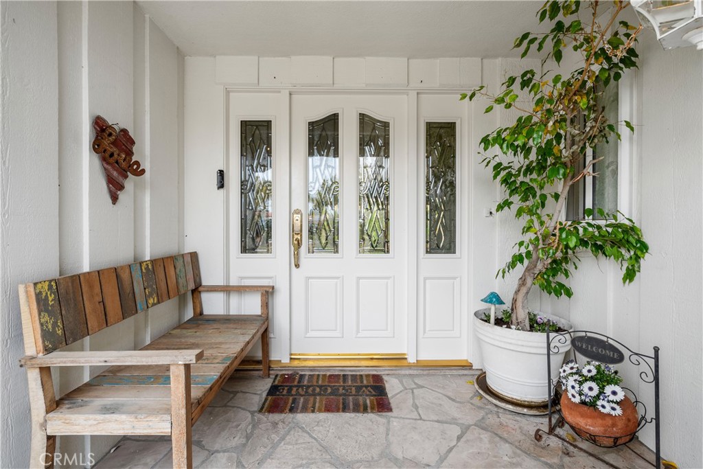 1154 La Jolla Drive