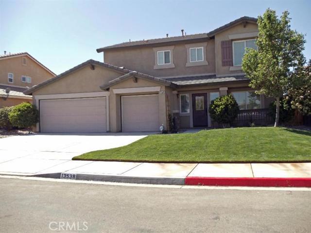 Standard Sale!!! 4 Bedrooms with 2 Masters One Up Stairs And One Down Stairs - 4 Baths - Approx 2814 SQ FT- Newer Appliances Stainless Steel - Granite Counters in Kitchen - Newer Interior Doors And Hardware- New Baseboard Trim- Ceramic Tile, Blinds - Recently Interior Painted - Landscaping Front and Back - Epoxy Garage Floor - Workbench in Garage- Shelving in Garage- Garage door opener.- 3 Heating and Air Conditioner units. Association Amenities: None # of RV Spaces: 0 Special Features: ,PTRY,WSECNONE Lot Location Type: Standard Location Landscaping: Sprinklers Special Features: Garage Door Opener # of Attached Spaces: 3 # of Detached Spaces: 0