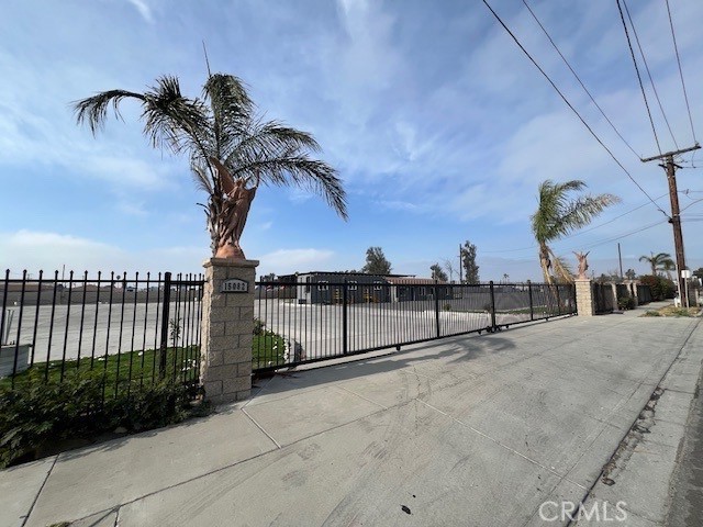 15082 Valley Boulevard