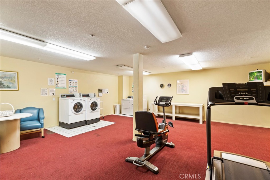 ,Hillcrest Senior Condos - Residential Lease