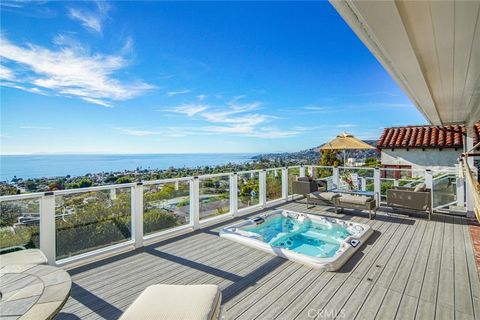 Photo of 1121 Coast View Drive, Laguna Beach, CA 92651 (MLS # TR25006927) Photo of 1121 Coast View Drive, Laguna Beach, CA 92651 (MLS # TR25006927)