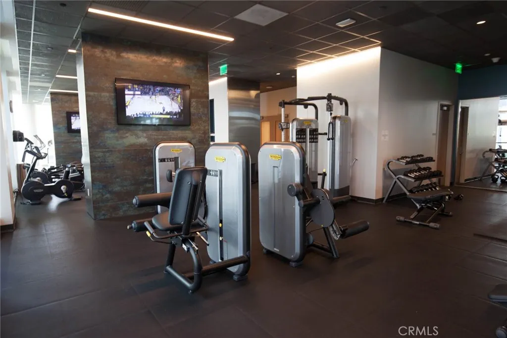 Los Angeles, California 90017, United States, ,1 BathroomBathrooms,Residential,Active,7662