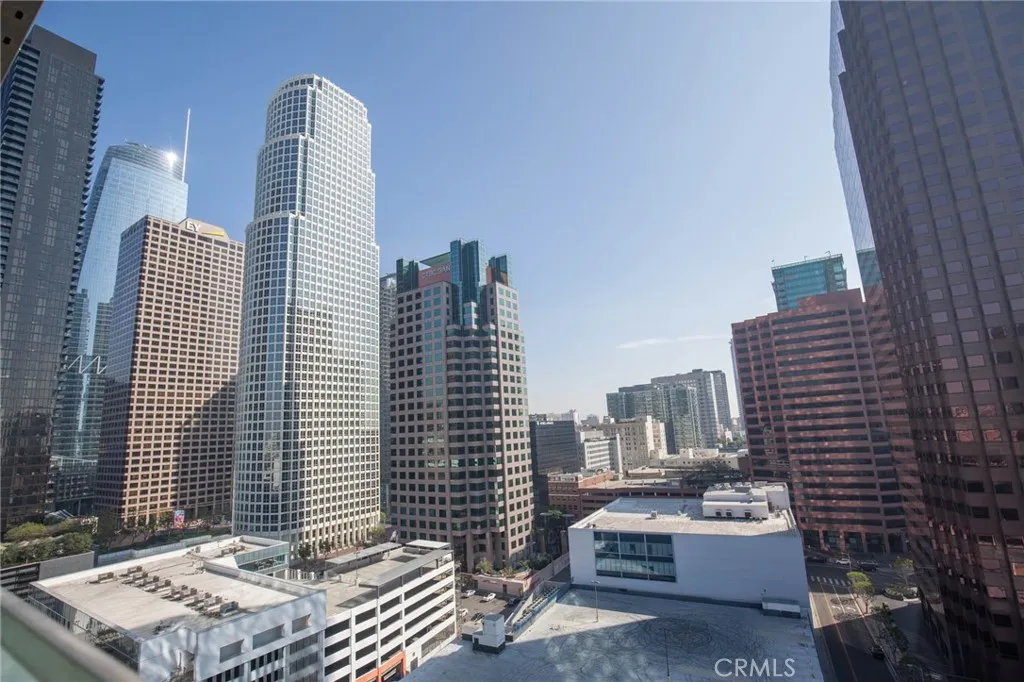 Los Angeles, California 90017, United States, ,1 BathroomBathrooms,Residential,Active,7662