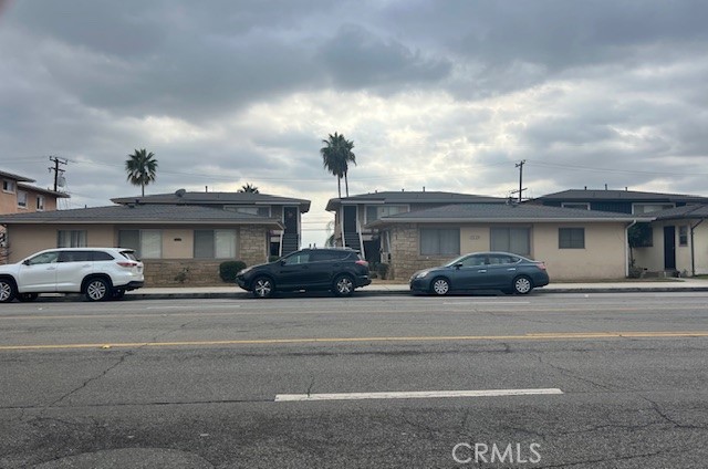 2229 W Beverly Boulevard