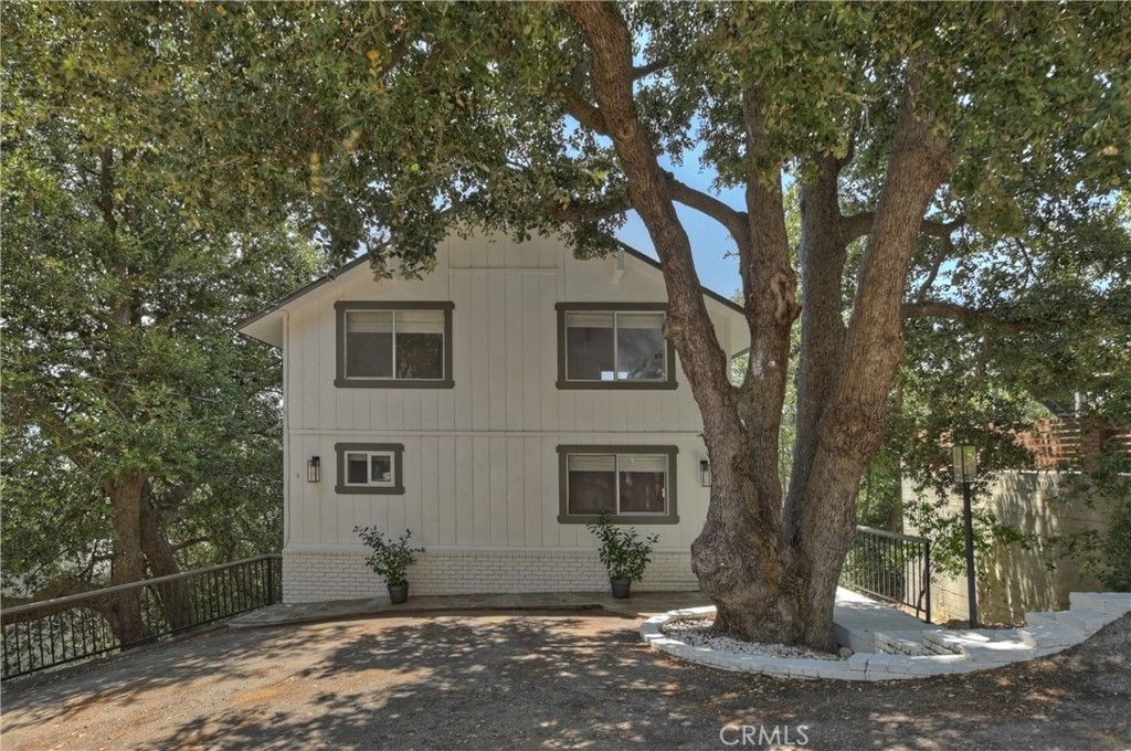 listing image 63