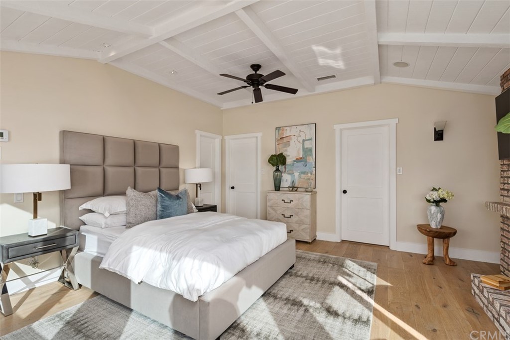 Corona del Mar South of PCH (CDMS) - Residential