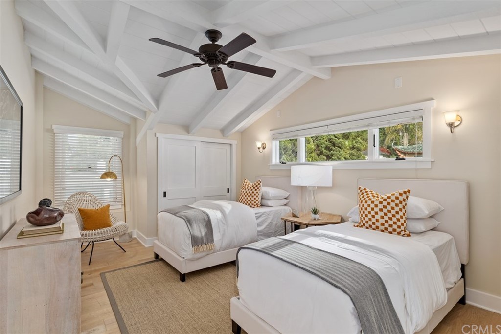 Corona del Mar South of PCH (CDMS) - Residential