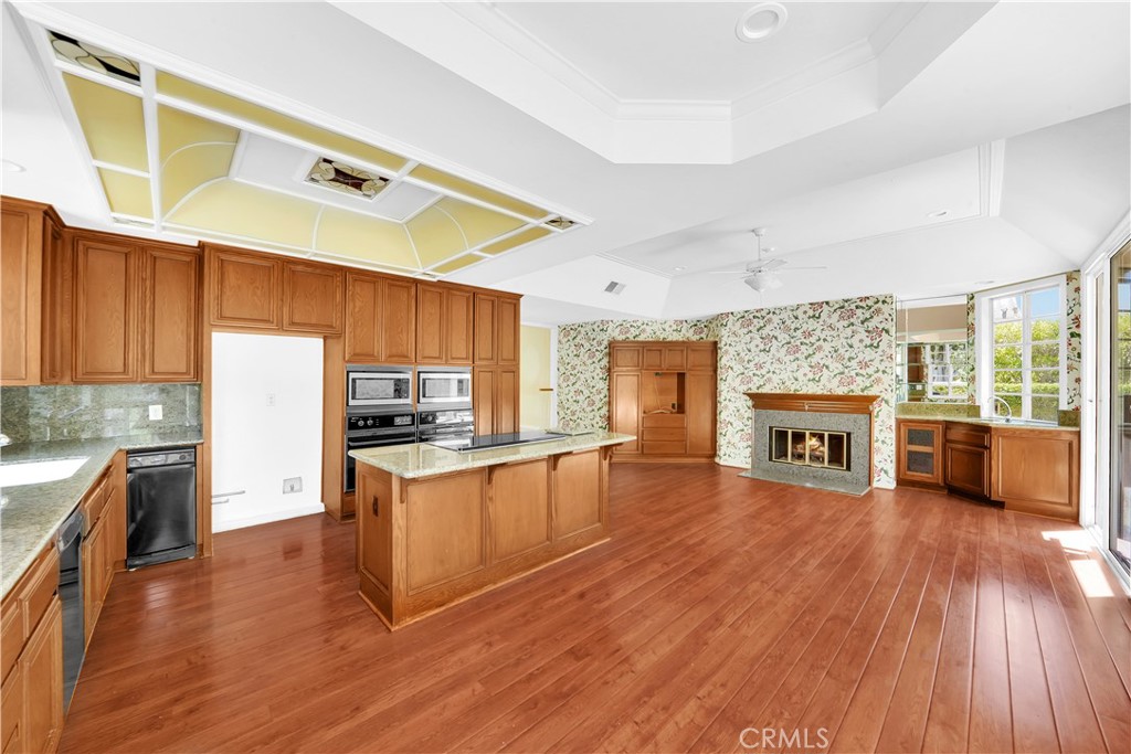 Photo 4 of 50 of 19431 Ironwood Lane house