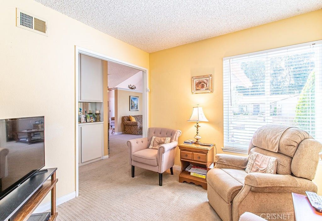listing image 130727076878828658403