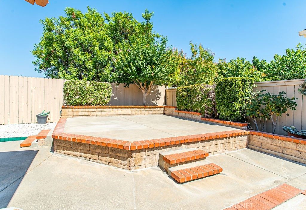 listing image 130723185583010769611