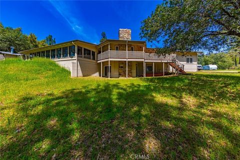 A home in Mariposa