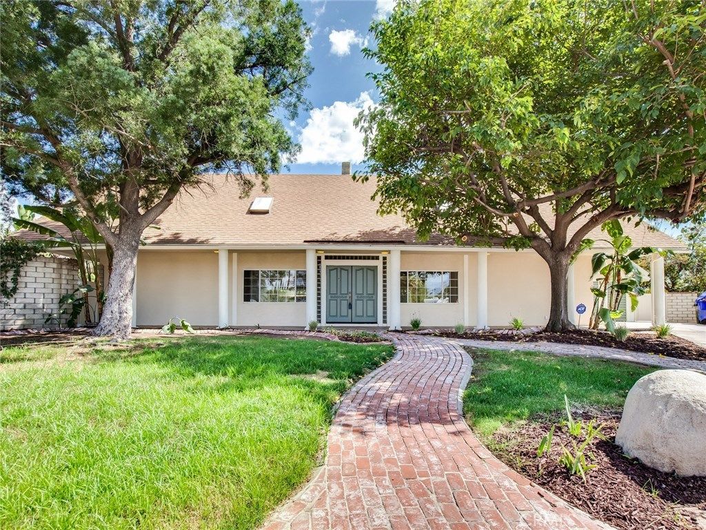listing image 130724280806819198966