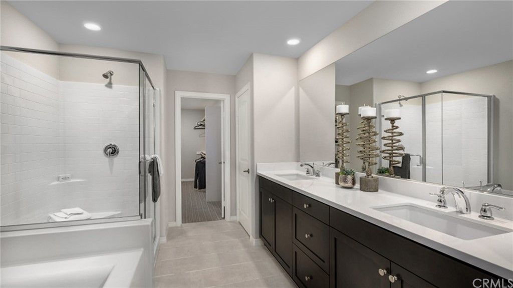 listing image 130720720796875229888