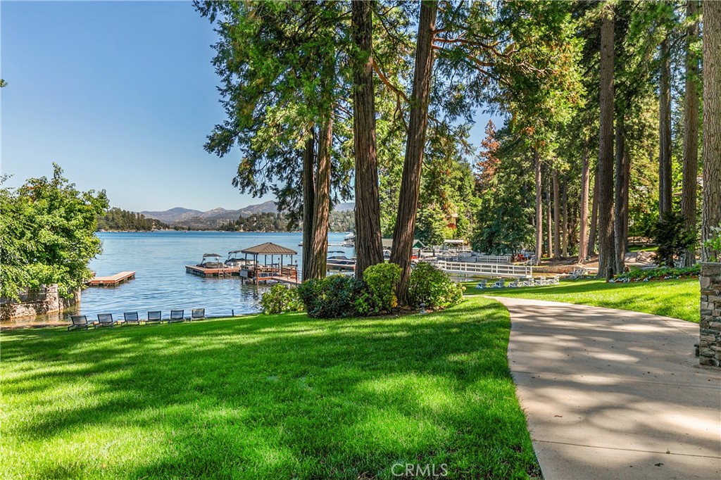 Arrowhead Woods (AWHW) - Residential