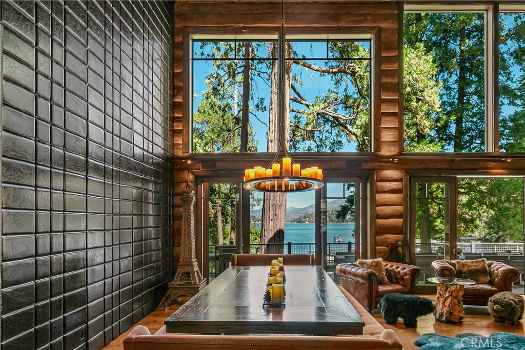 Arrowhead Woods (AWHW) - Residential