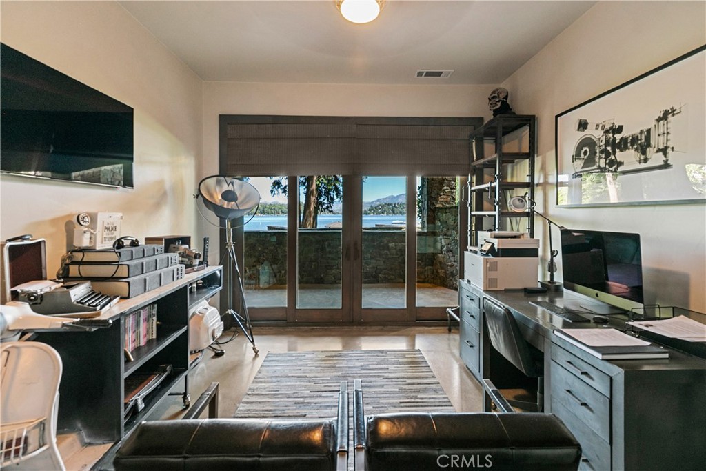 Arrowhead Woods (AWHW) - Residential