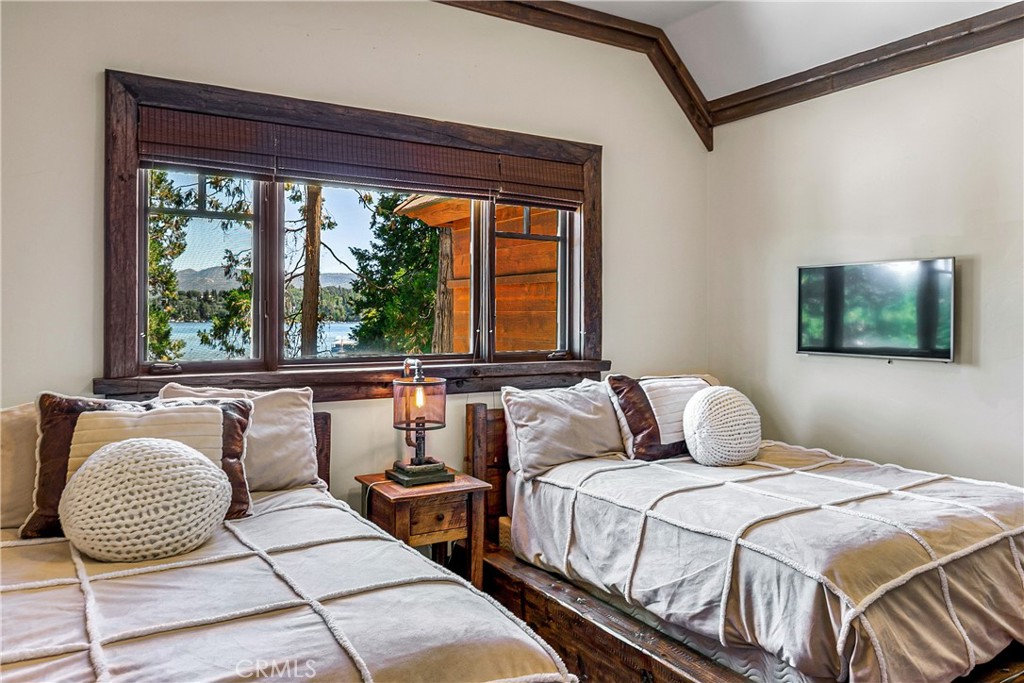 Arrowhead Woods (AWHW) - Residential