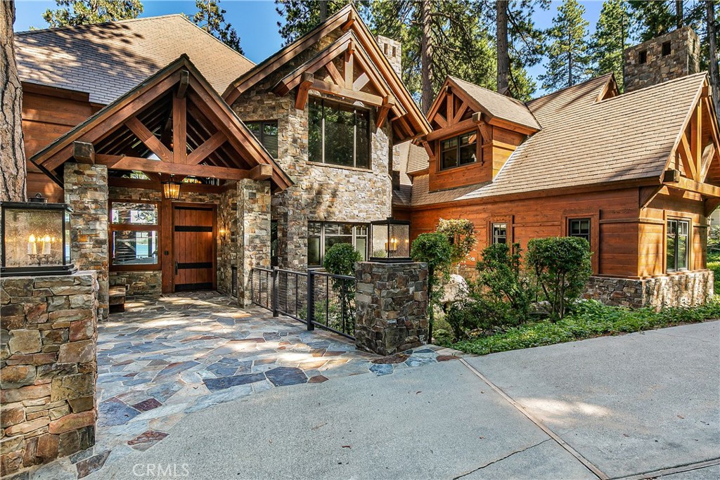 Arrowhead Woods (AWHW) - Residential