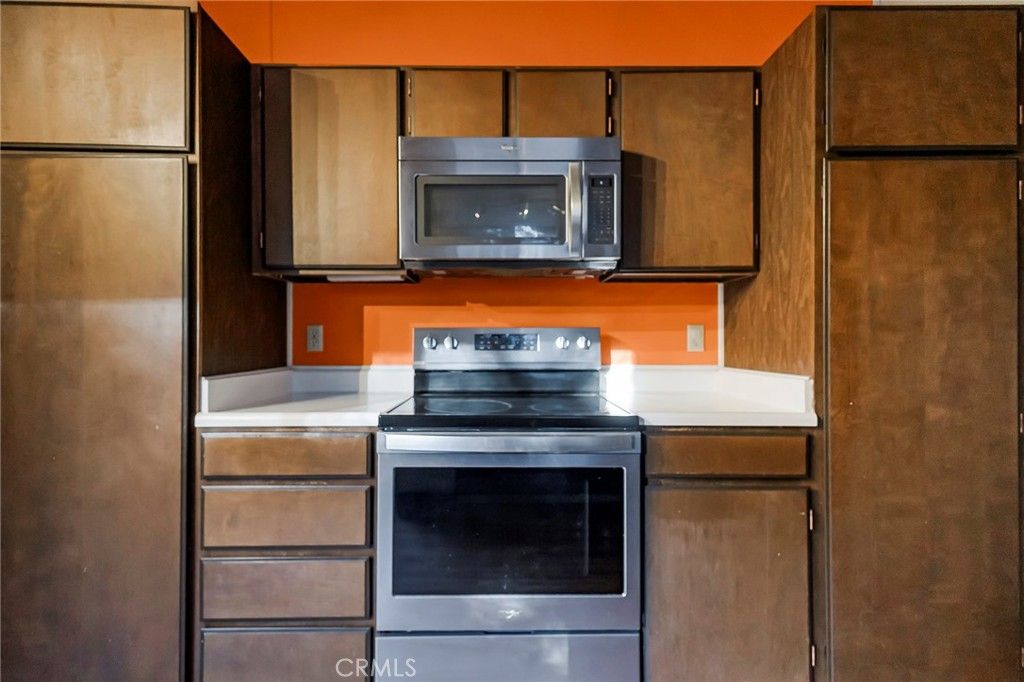 listing image 130723388620948044813