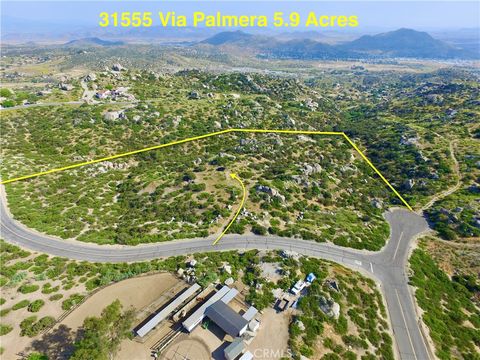 31555 Via Palmera Homeland CA 92548
