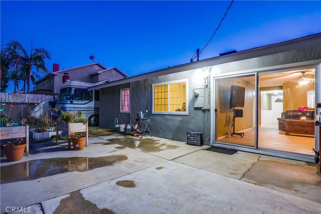 listing image 130722174194569968758