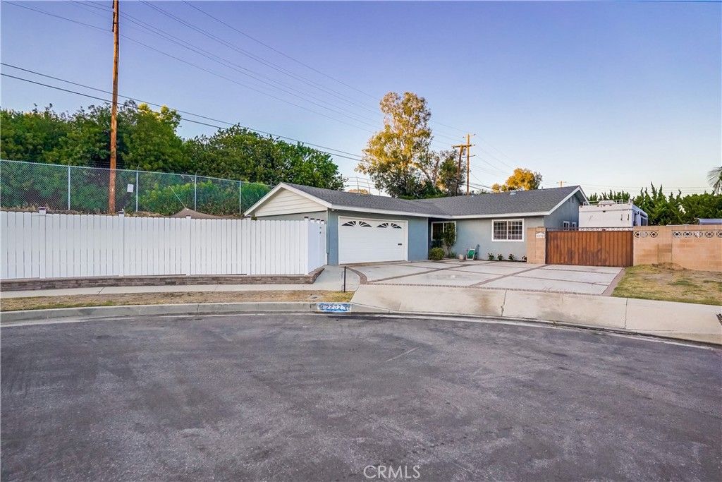 listing image 130721964229131148007