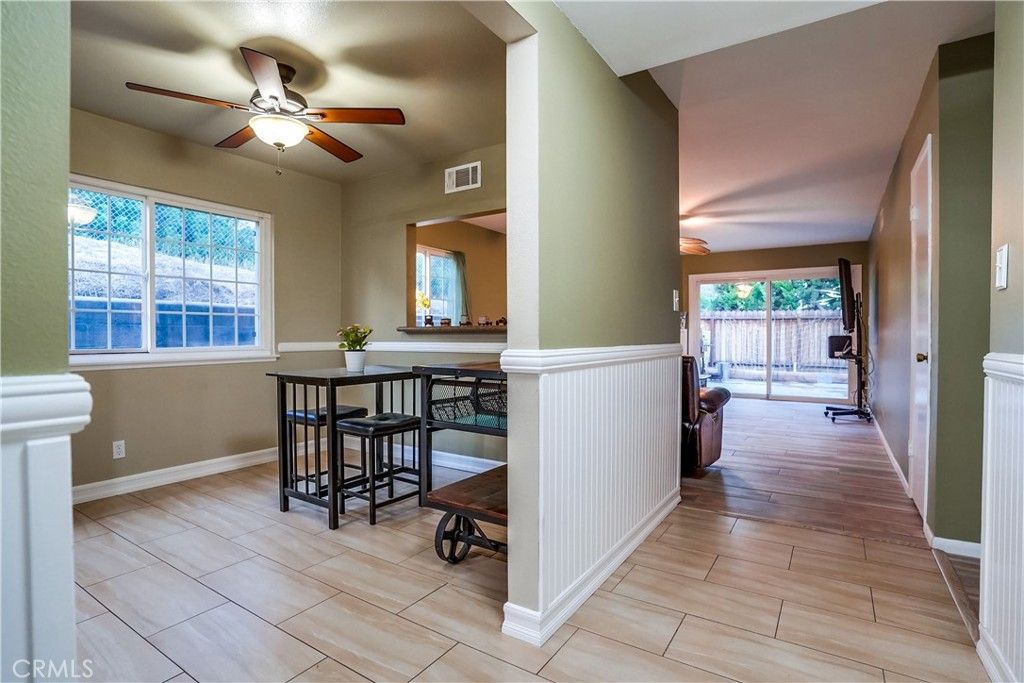 listing image 130721857687243448784