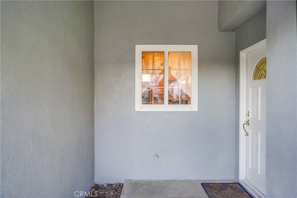 listing image 130722475795964931959