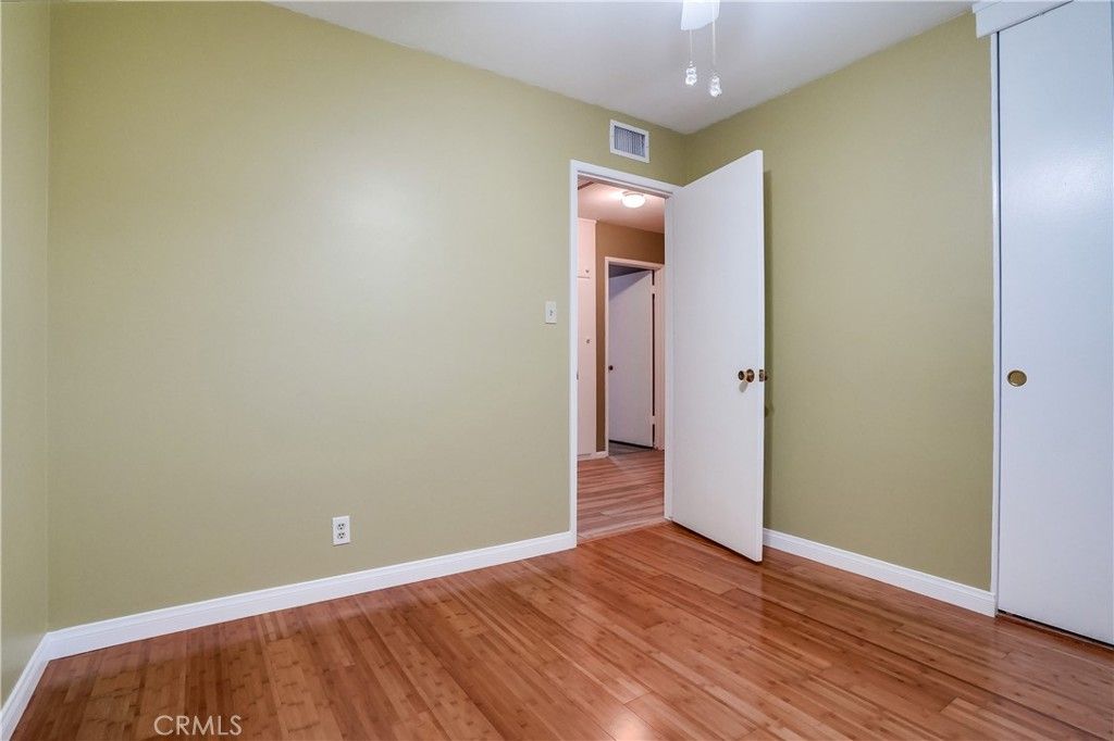 listing image 130726270668015359952