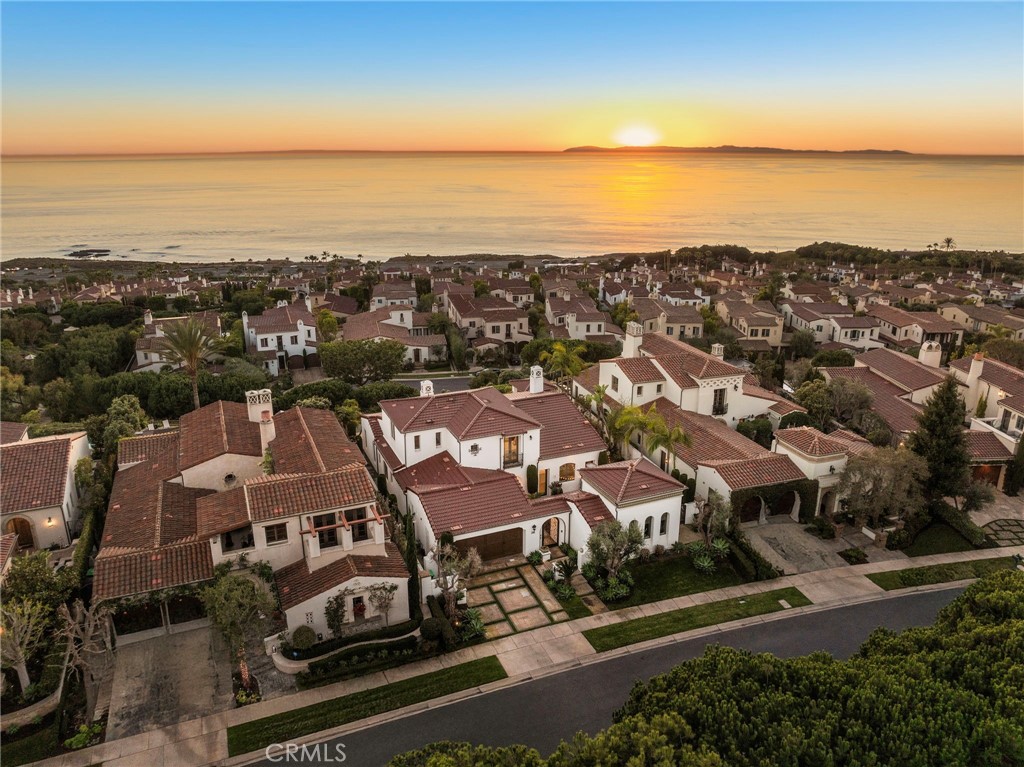14 Rockshore Bluff