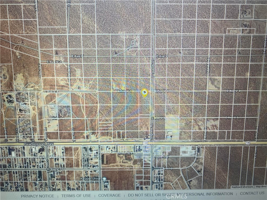 Flat and usable property, right off Pearblossom HWY. Property is zoned for livestock and agriculture use. Some homes in area and close to bus lines, stores, gas stations and more. Buyer should contact Building and Safety concerning the development of this parcel.