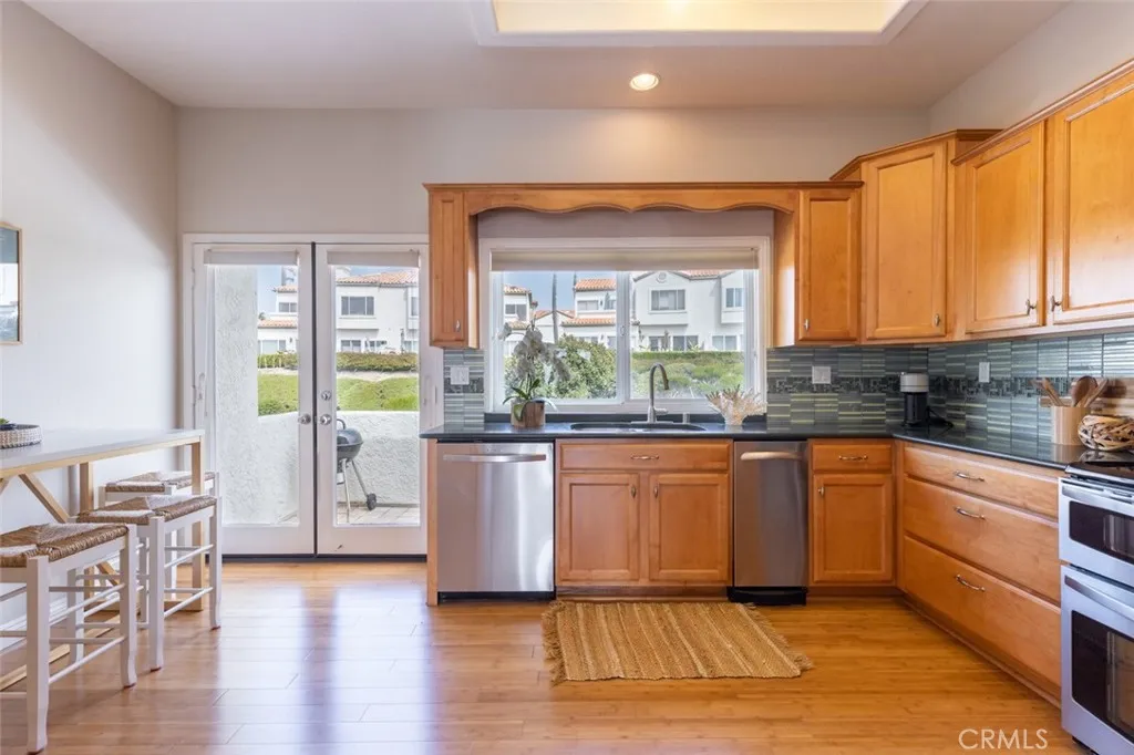 Dana Point, California 92629, United States, 2 Bedrooms Bedrooms, ,2 BathroomsBathrooms,Residential,Active,73006