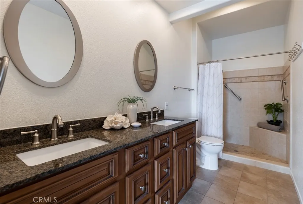 Dana Point, California 92629, United States, 2 Bedrooms Bedrooms, ,2 BathroomsBathrooms,Residential,Active,73006