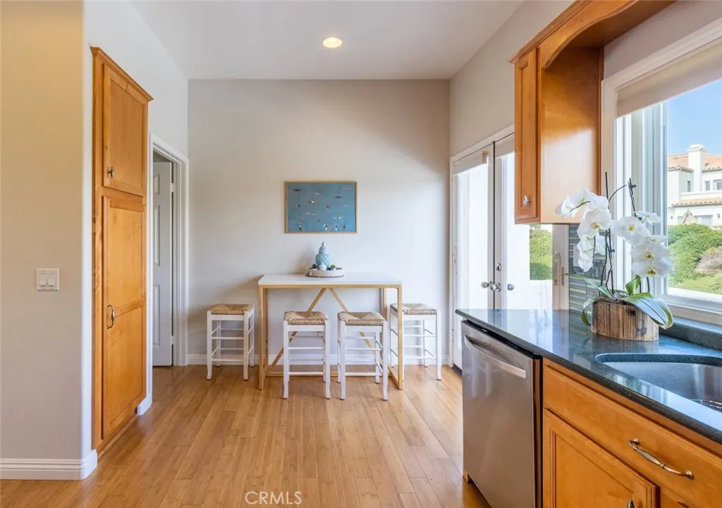 Dana Point, California 92629, United States, 2 Bedrooms Bedrooms, ,2 BathroomsBathrooms,Residential,Active,73006