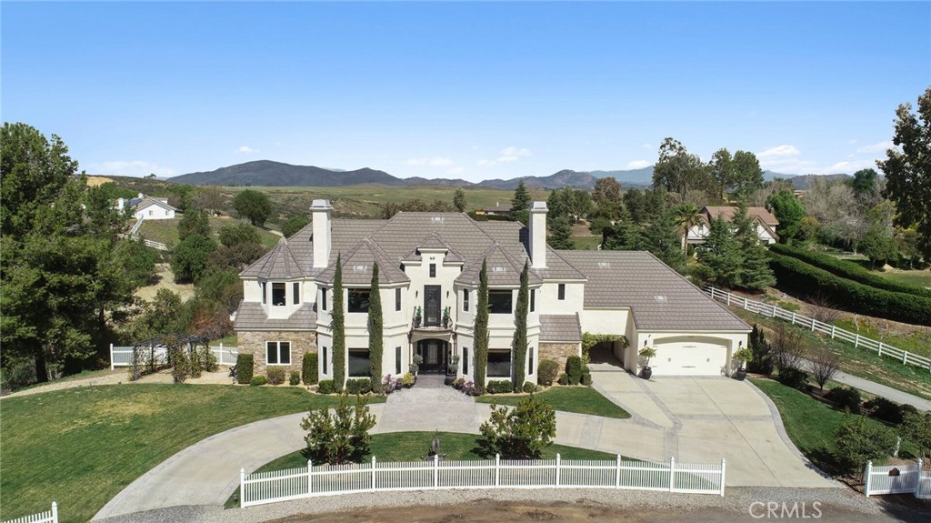 33120 Vino Way