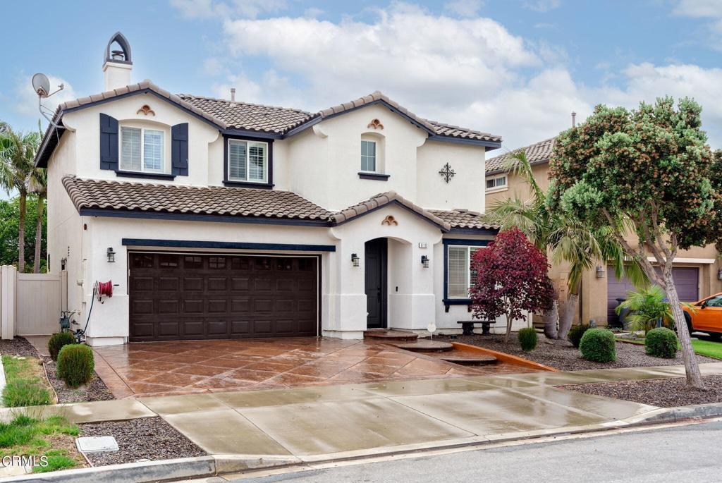 View Oxnard, CA 93035 house