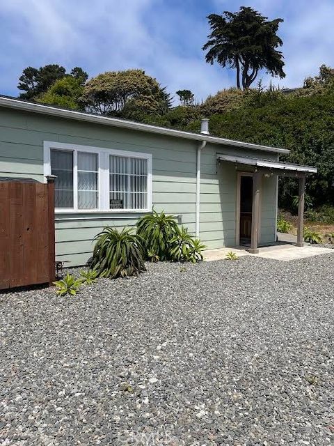 A home in Fort Bragg