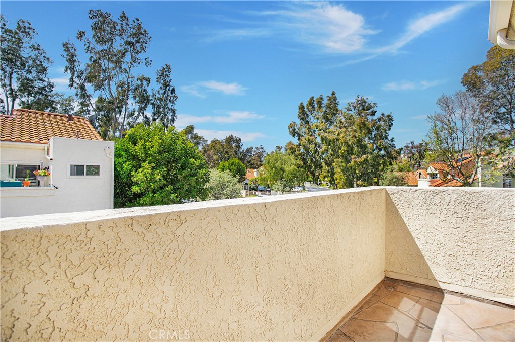 Photo 19 of 28 of 26241 Via Mistral townhome