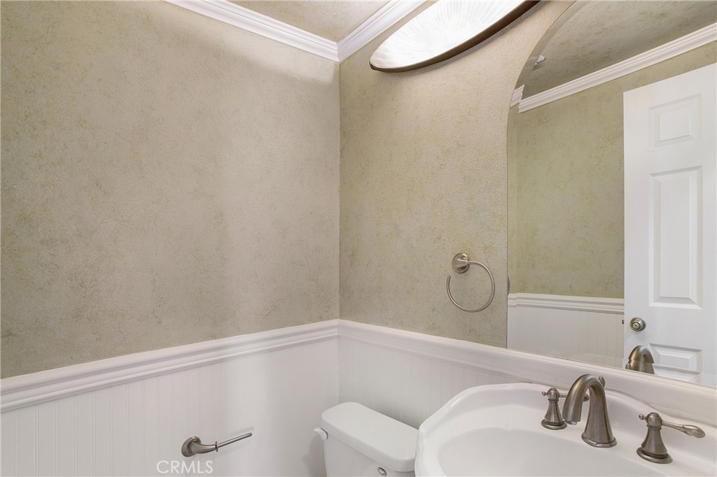 Photo 9 of 28 of 26241 Via Mistral townhome
