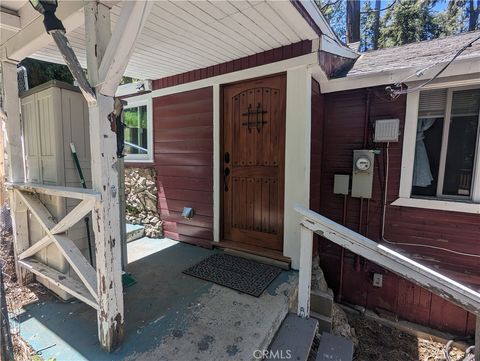 A home in Cedarpines Park