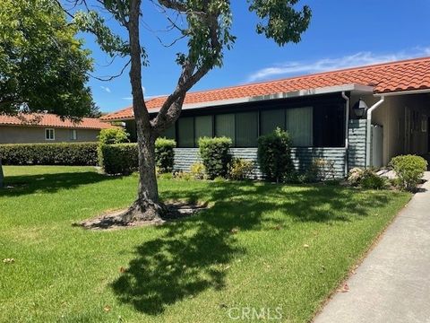 852 Ronda Mendoza Q Laguna Woods CA 92637