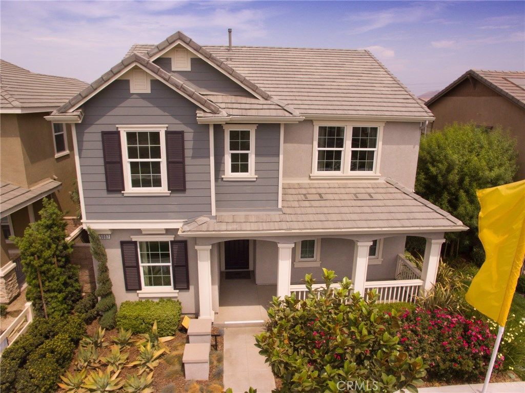 listing image 130729599912080661329