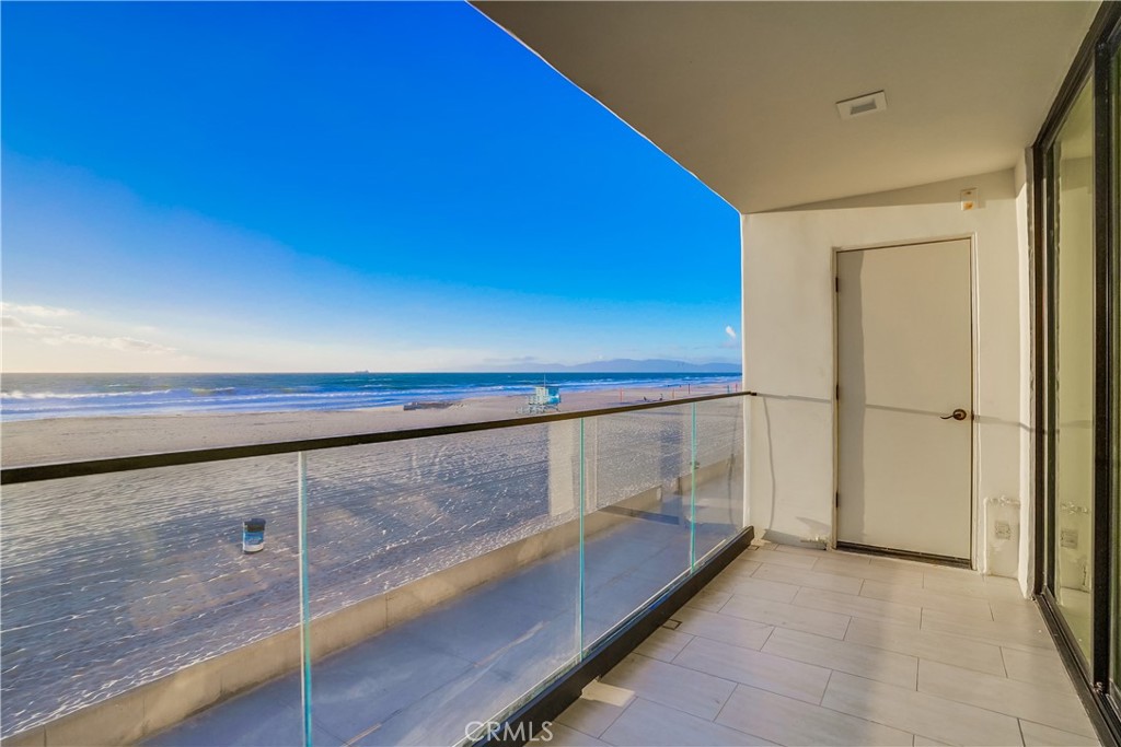 1510 The Strand