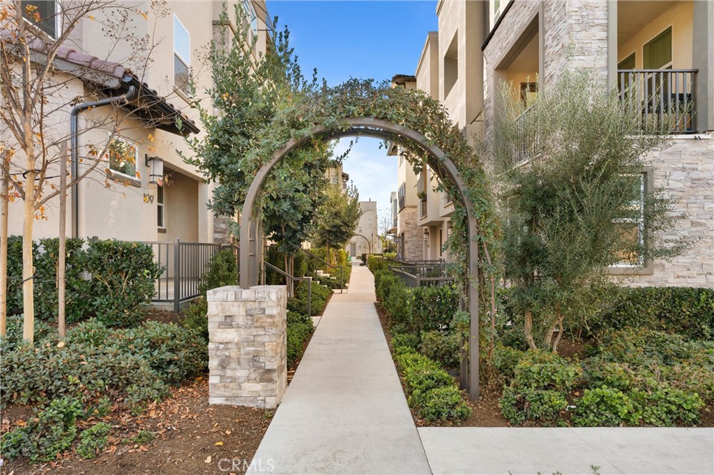 117 Hideaway Loop