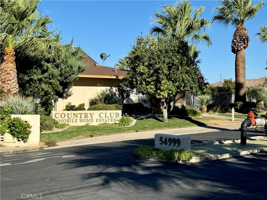 View Yucca Valley, CA 92284 mobile home